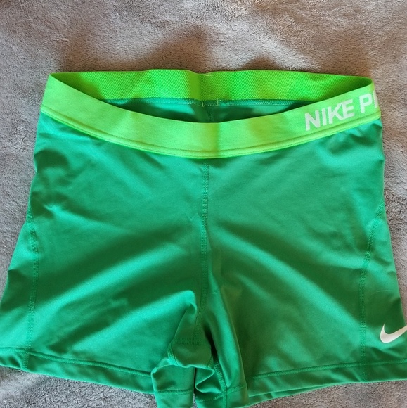 Nike Pants - Nike Pro Dri-Fit 3" Spandex Shorts